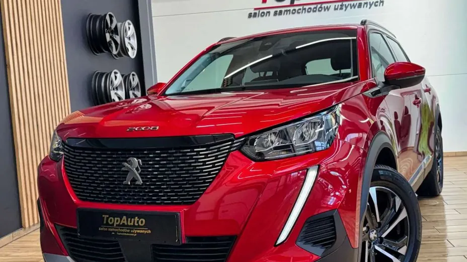 PEUGEOT 2008 -