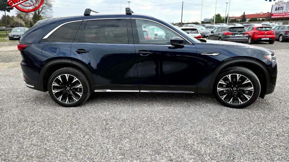 MAZDA CX-90 -