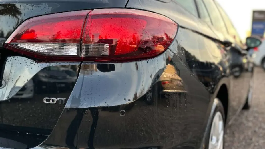 OPEL Astra -