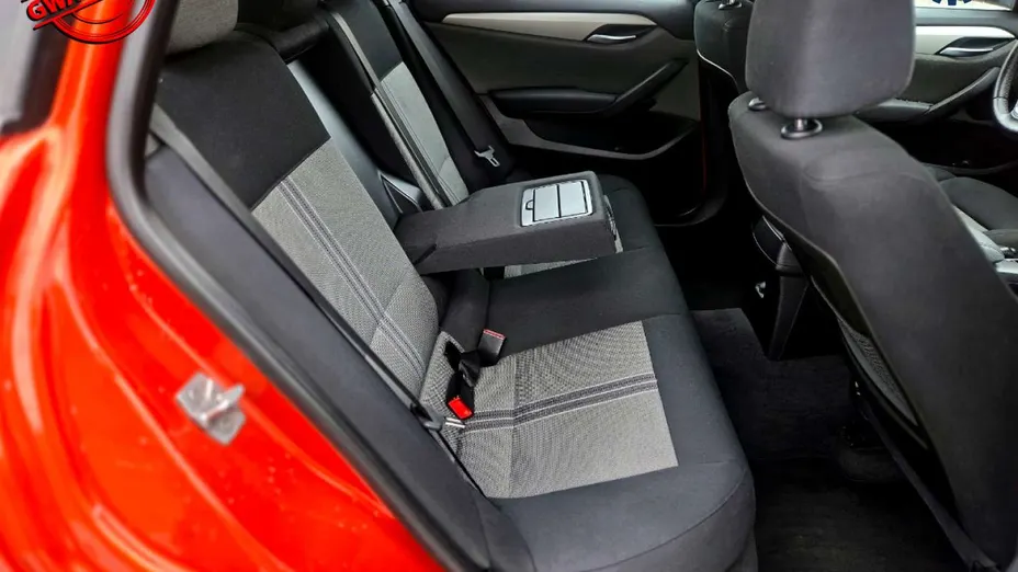 BMW X1 -