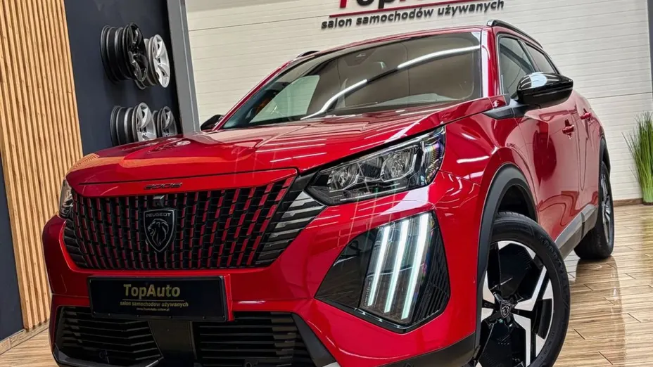 PEUGEOT 2008 -