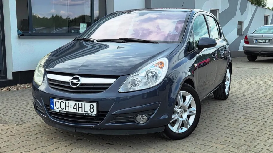 OPEL Corsa -