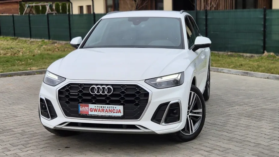 AUDI Q5 -
