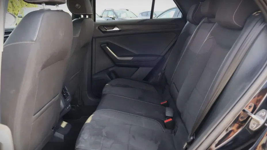 VOLKSWAGEN T-ROC -