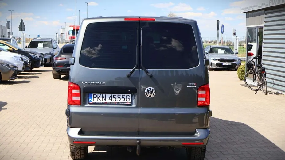 VOLKSWAGEN Caravelle -