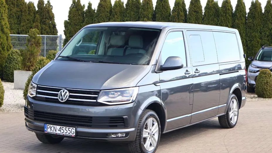VOLKSWAGEN Caravelle -