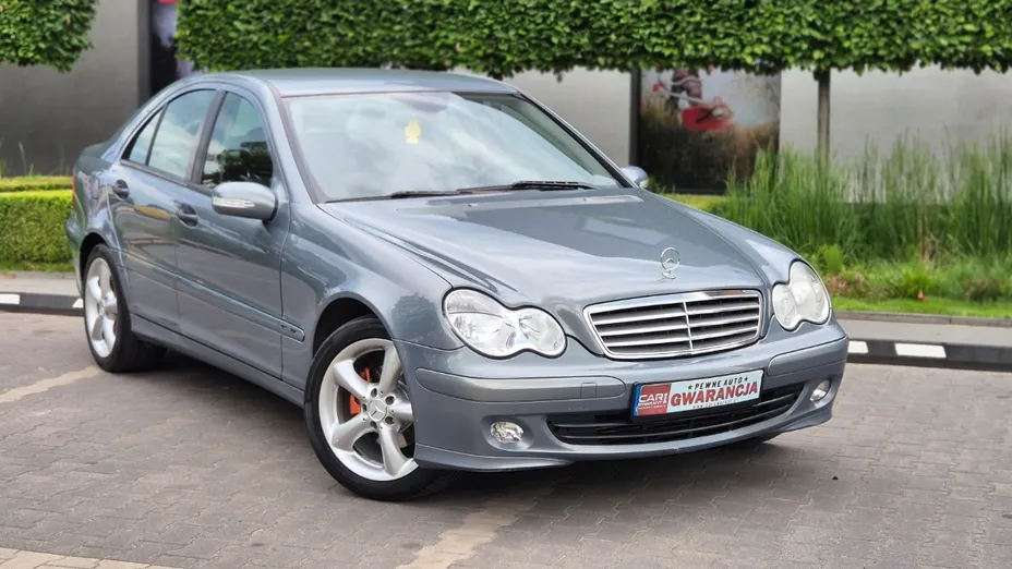 MERCEDES-BENZ C Klasa -