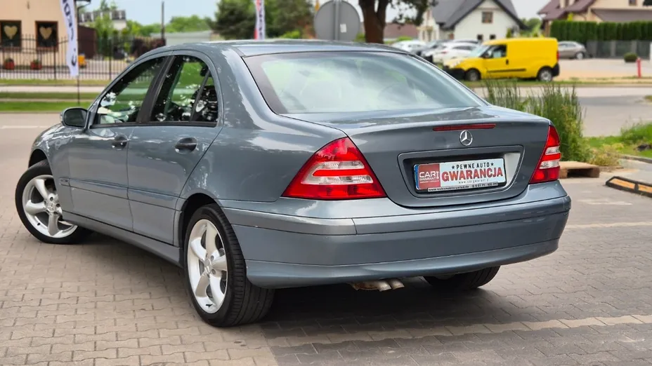 MERCEDES-BENZ C Klasa -