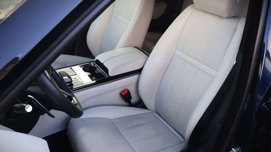 LAND ROVER Range Rover Velar -