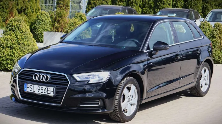AUDI A3 Sportback -