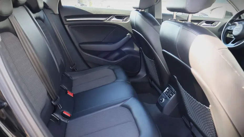 AUDI A3 Sportback -