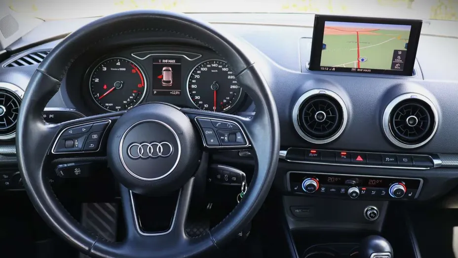 AUDI A3 Sportback -