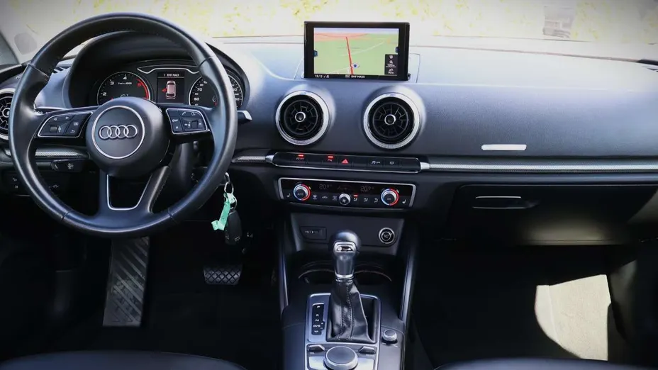 AUDI A3 Sportback -