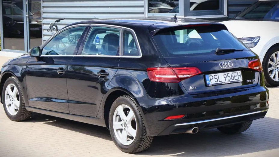 AUDI A3 Sportback -