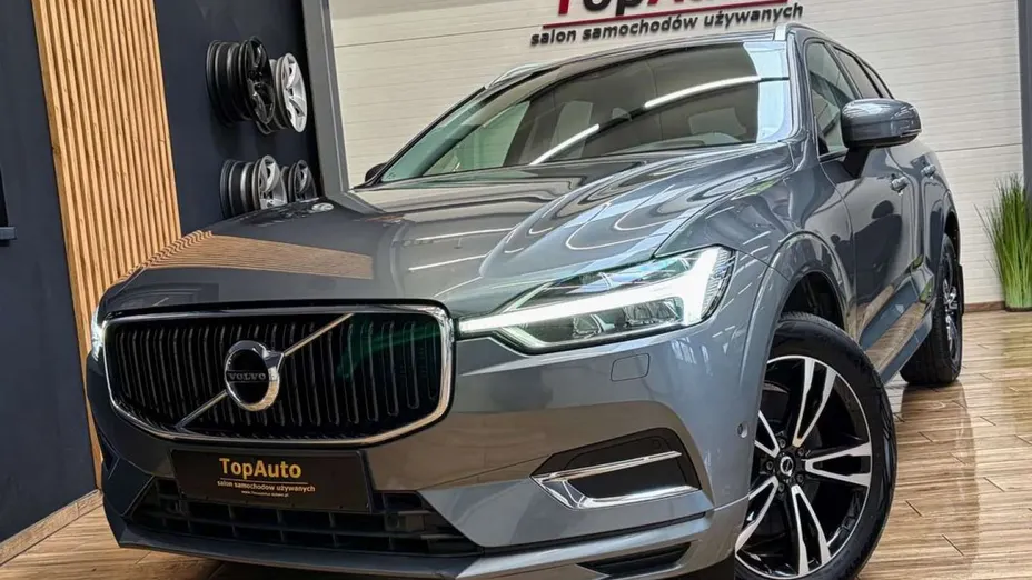 VOLVO XC60 -