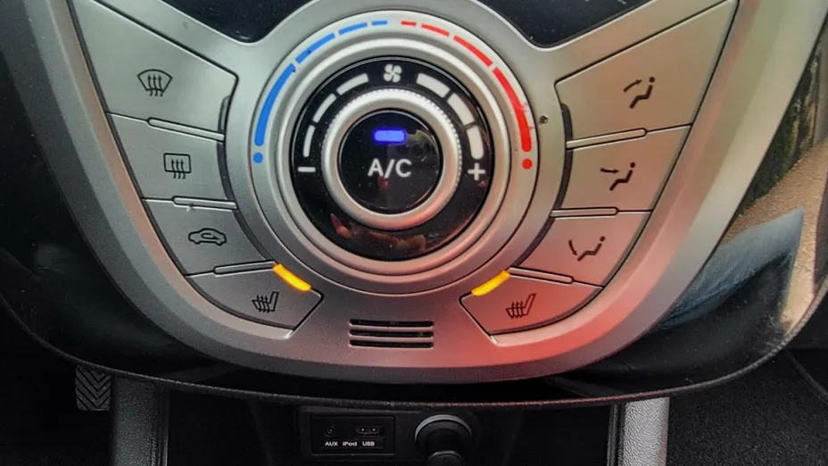 HYUNDAI ix20 -