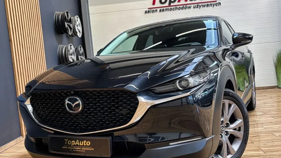 MAZDA CX-30 -