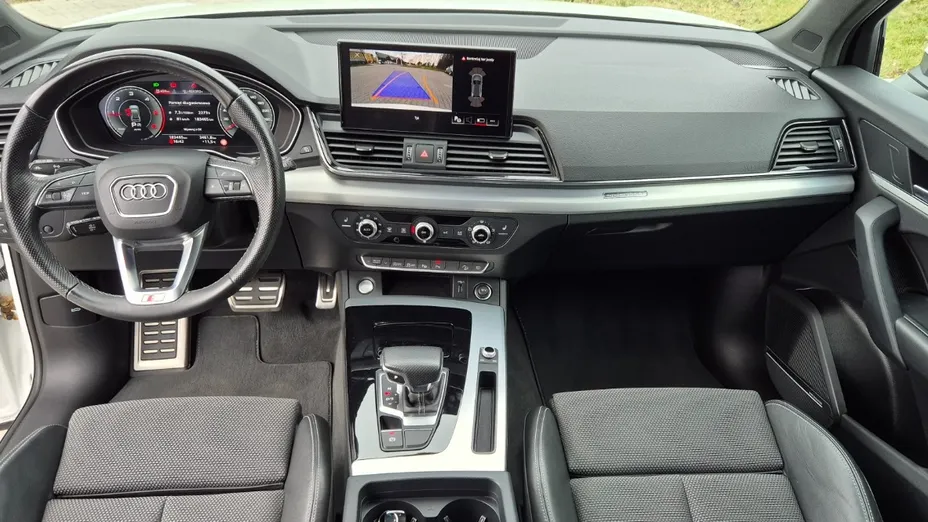 AUDI Q5 -