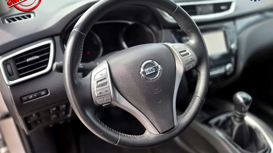 NISSAN X-Trail -