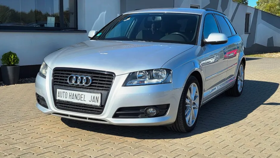 AUDI A3 Sportback -