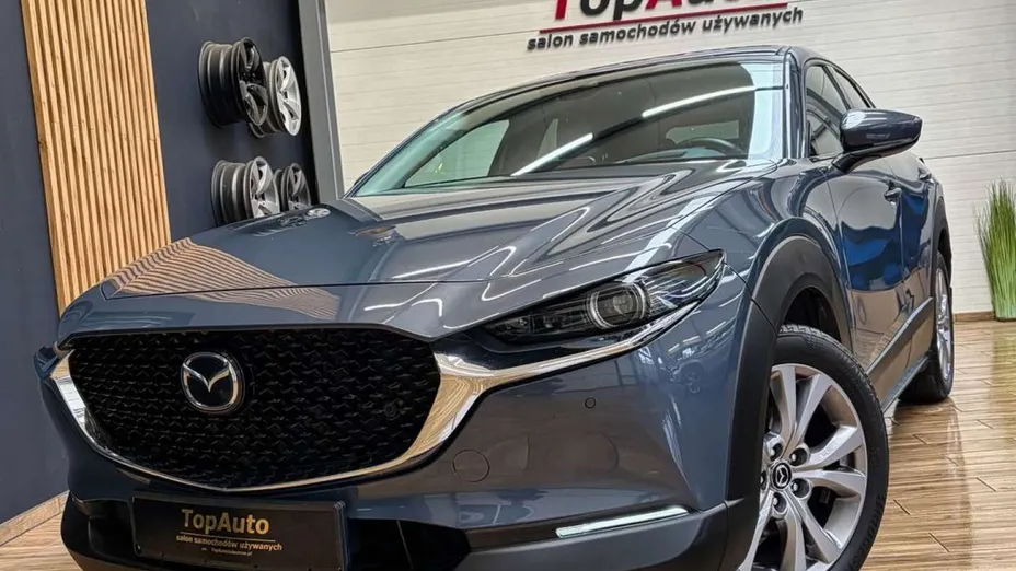 MAZDA CX-30 -