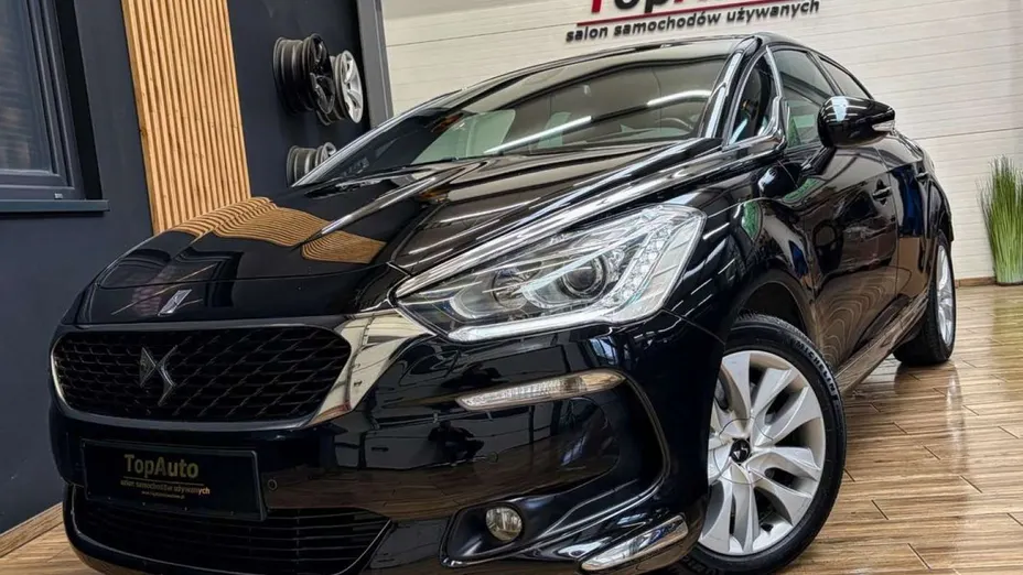 CITROEN DS5 -