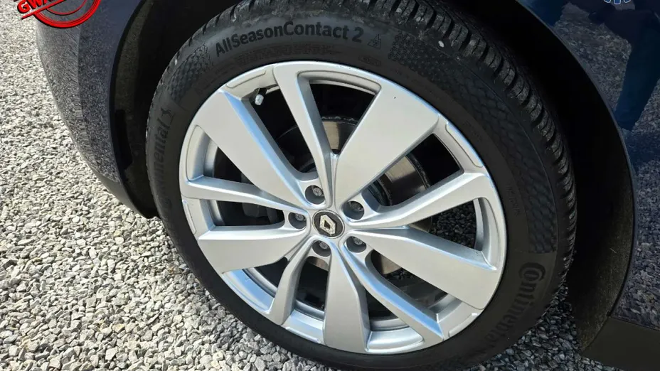 RENAULT Scenic -