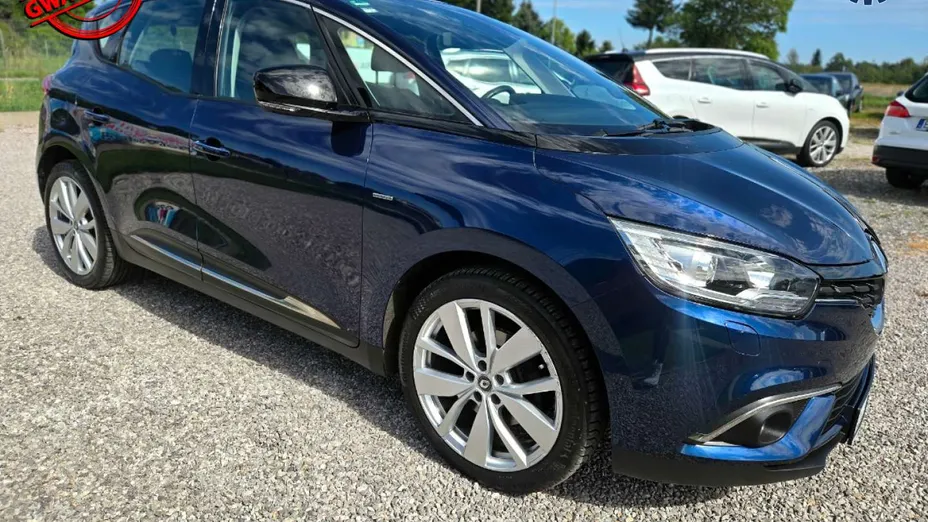 RENAULT Scenic -
