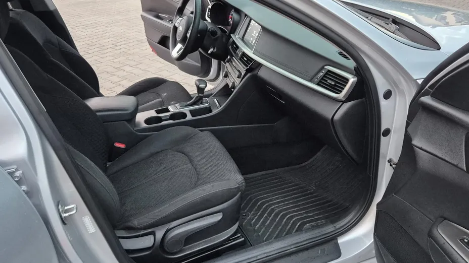 KIA Optima -
