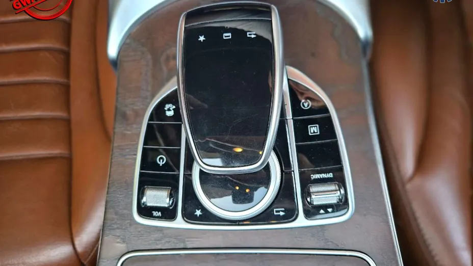 MERCEDES-BENZ GLC -