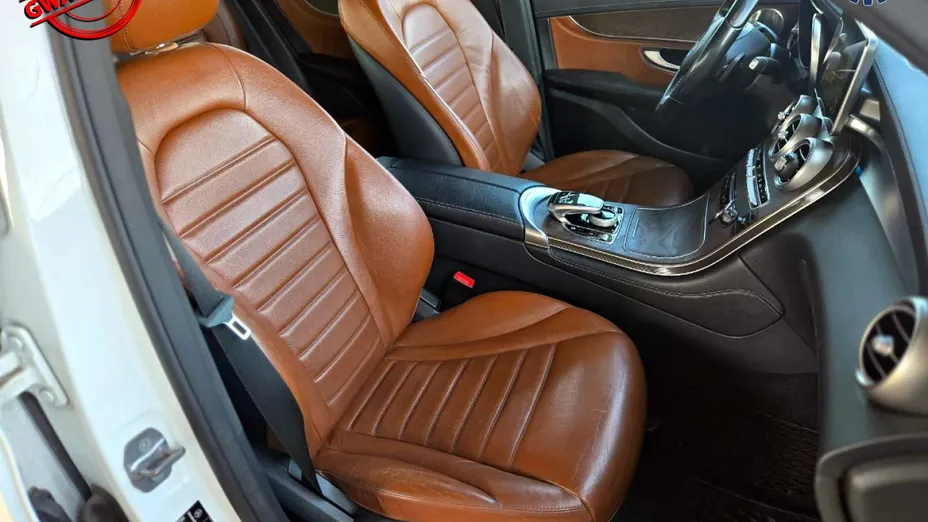 MERCEDES-BENZ GLC -