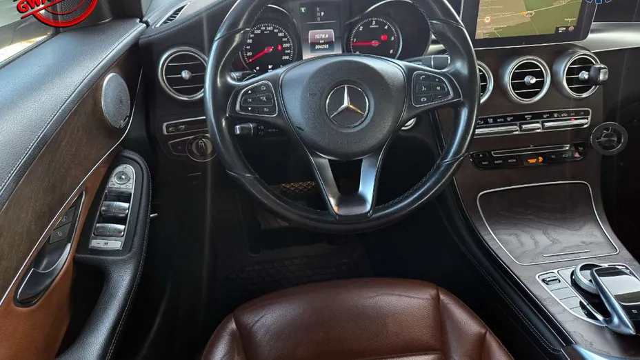 MERCEDES-BENZ GLC -