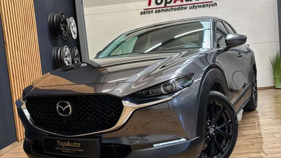 MAZDA CX-30 -