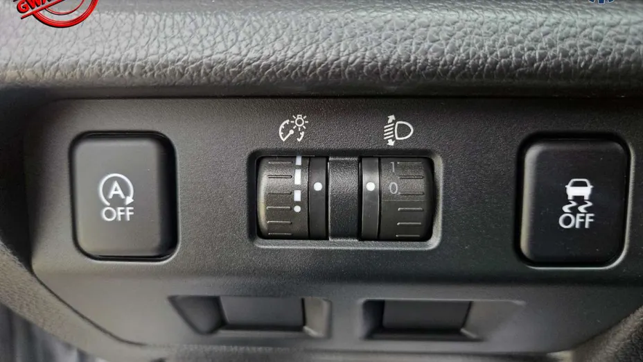 SUBARU XV -