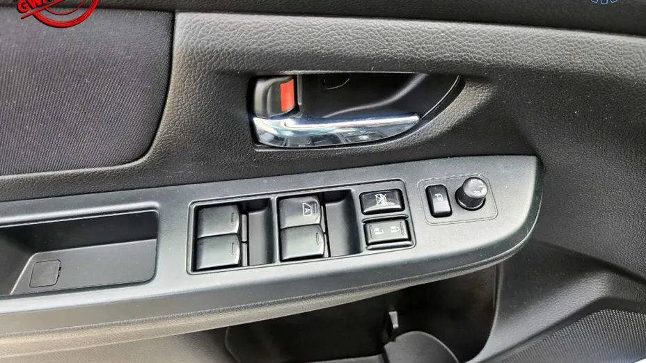 SUBARU XV -