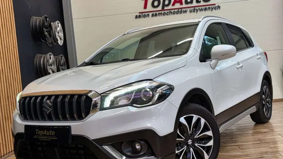 SUZUKI SX4 -