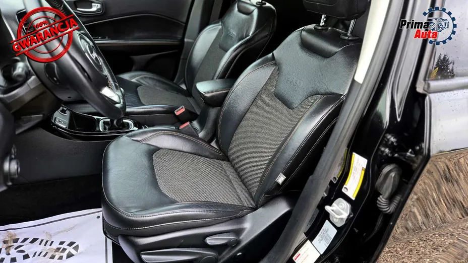 JEEP Compass -
