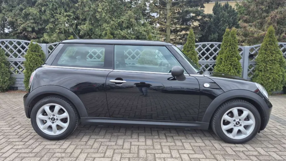 MINI One -