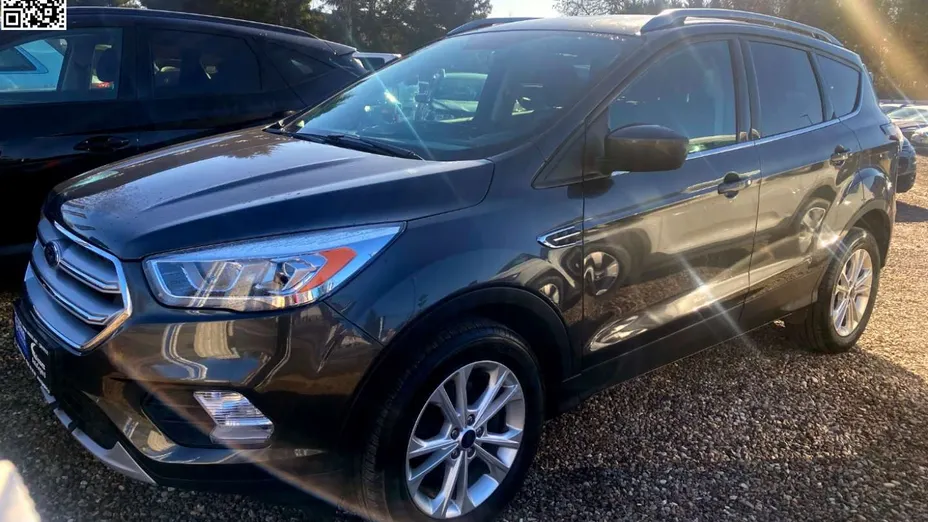 FORD Escape -