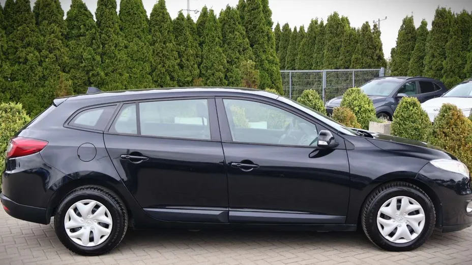 RENAULT Megane -