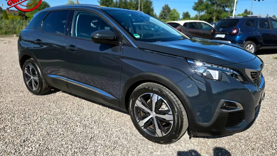 PEUGEOT 3008 -