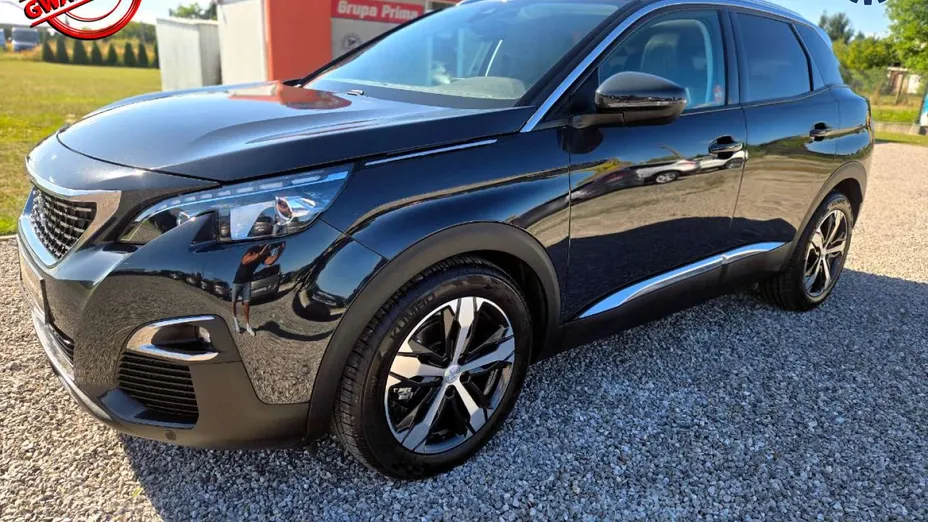 PEUGEOT 3008 -