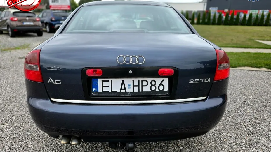 AUDI A6 -
