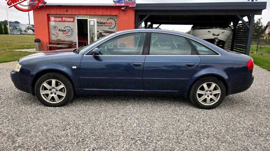 AUDI A6 -