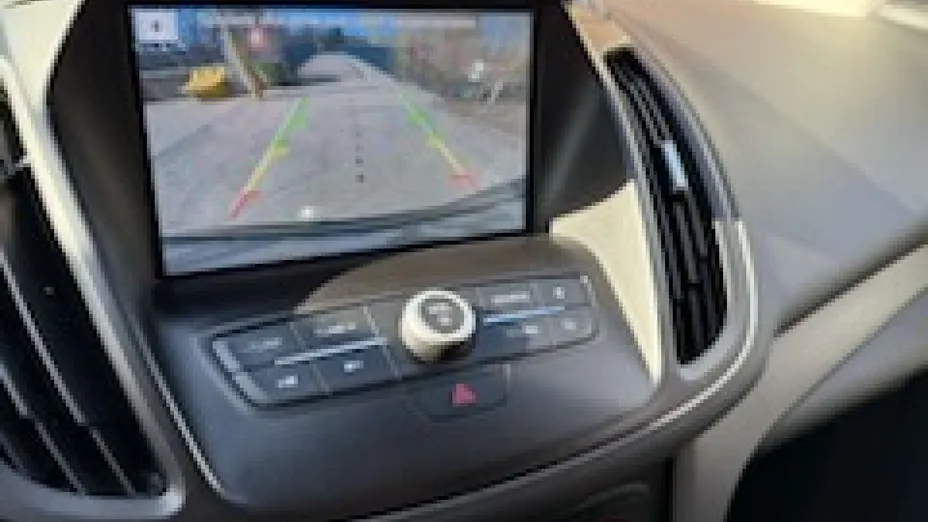 FORD Escape -