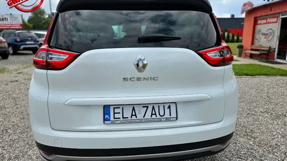 RENAULT Scenic -