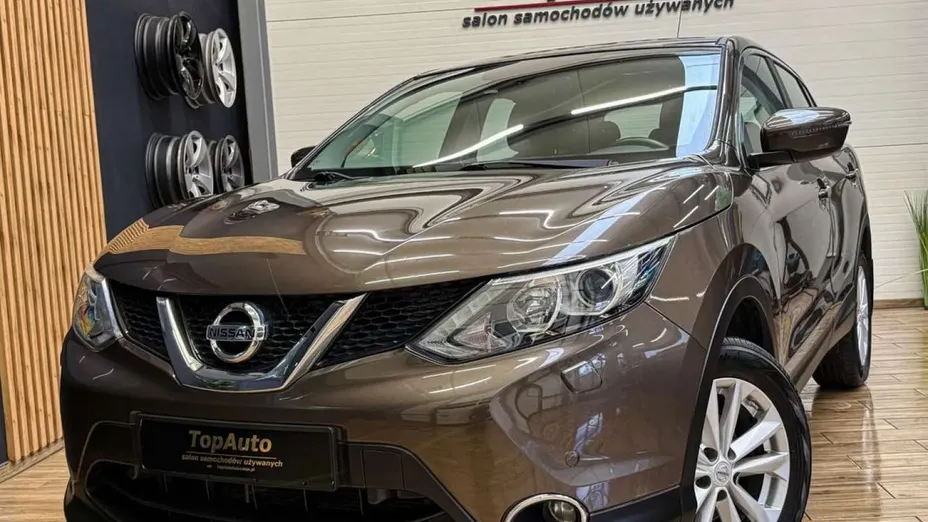 NISSAN Qashqai -
