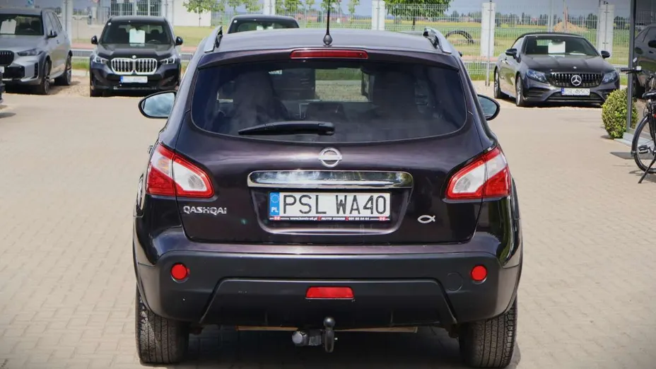 NISSAN Qashqai -