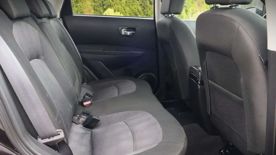 NISSAN Qashqai -