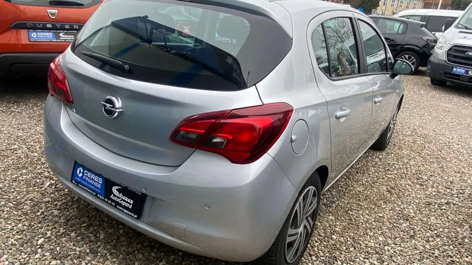 OPEL Corsa -